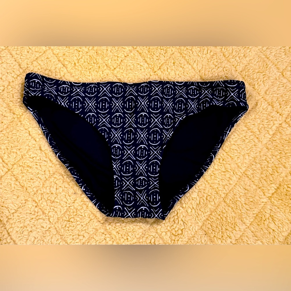Aerie Bikini Bottom | White Pattern | Night Time Navy | Women’s Small